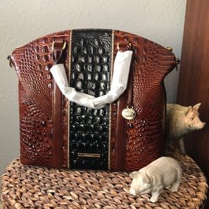 Brand new beautiful Brahmin bag unopened and never used.